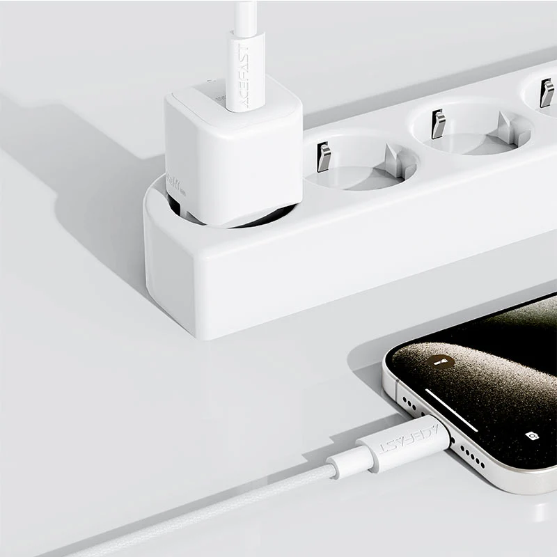 Acefast Charging Data Cable C18-03 USB-C to USB-C 60W - Image 5