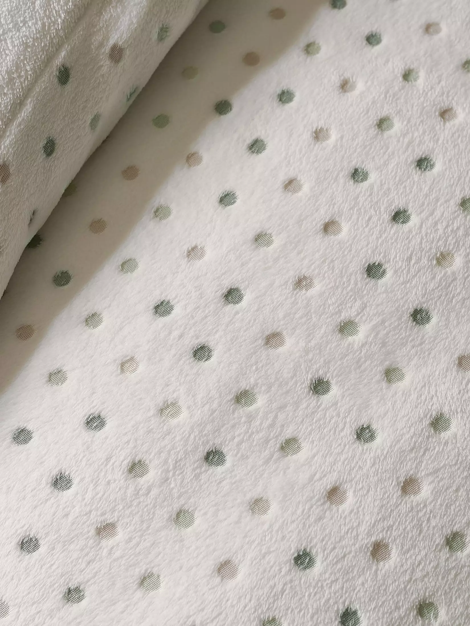 CATHERINE LANSFIELD Cosy Spot Duvet Set - Cream - Image 4