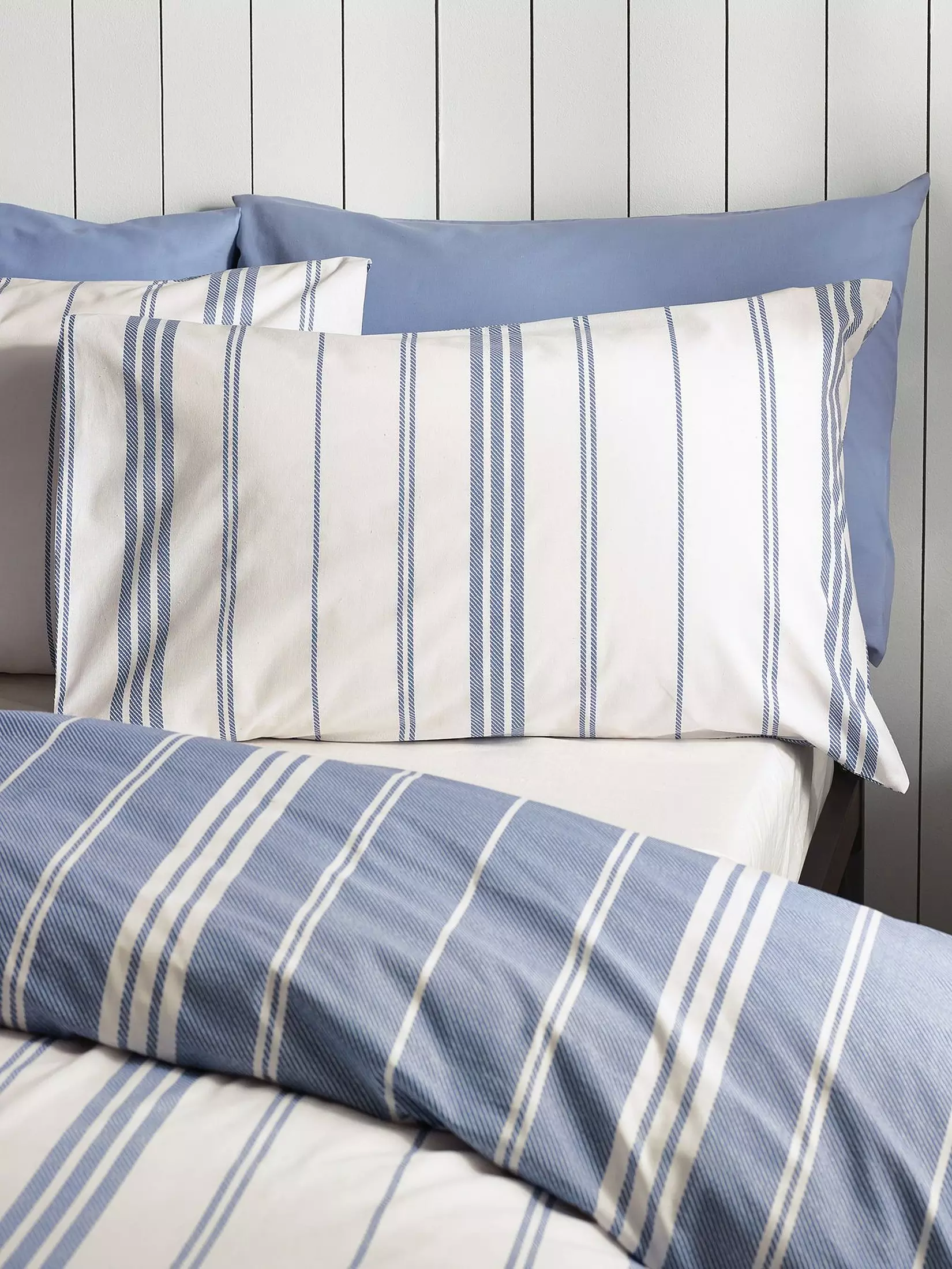 CATHERINE LANSFIELD Harbour Stripe Reversible Duvet Cover Set - Blue - Image 4