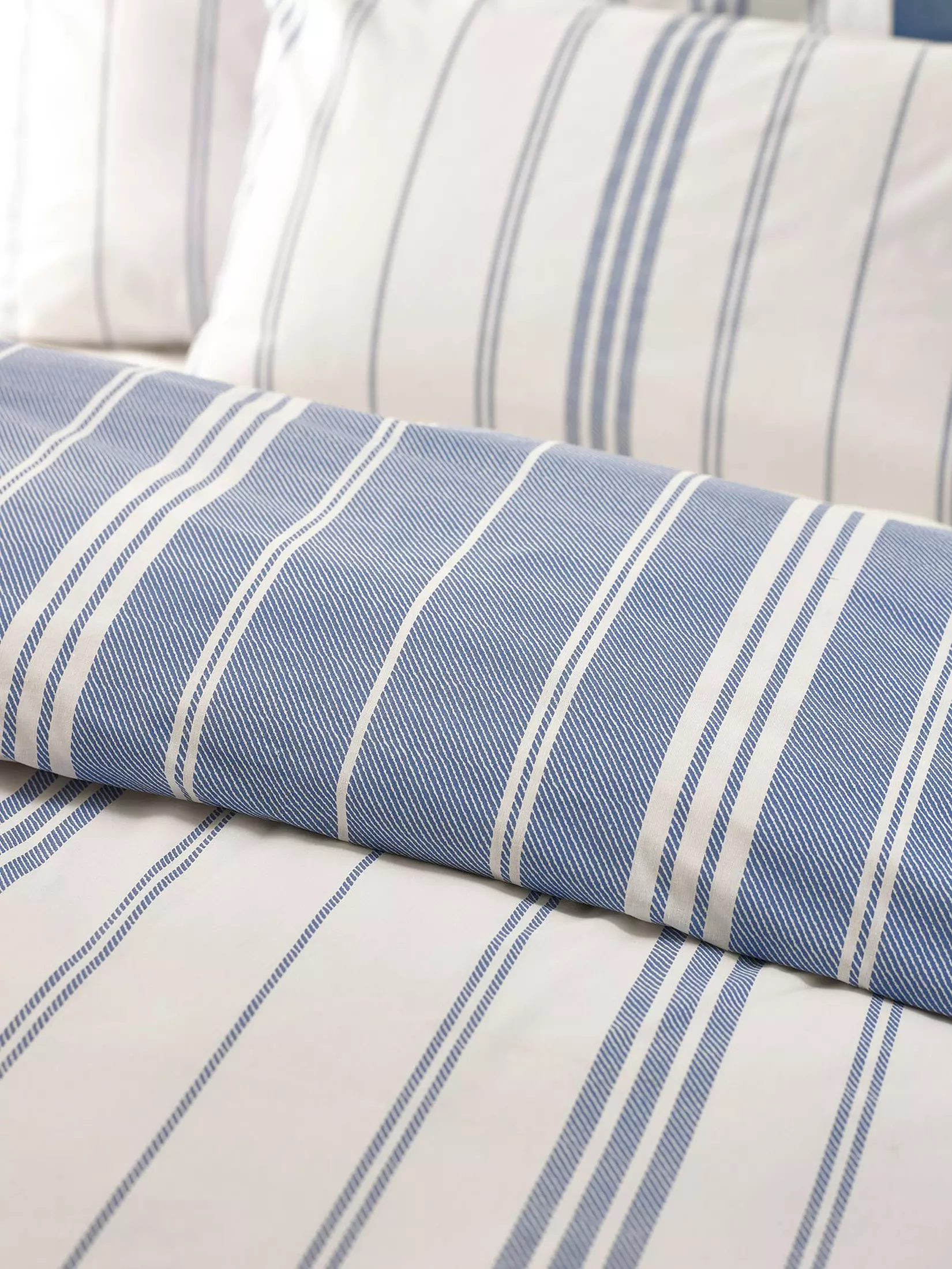 CATHERINE LANSFIELD Harbour Stripe Reversible Duvet Cover Set - Blue - Image 5