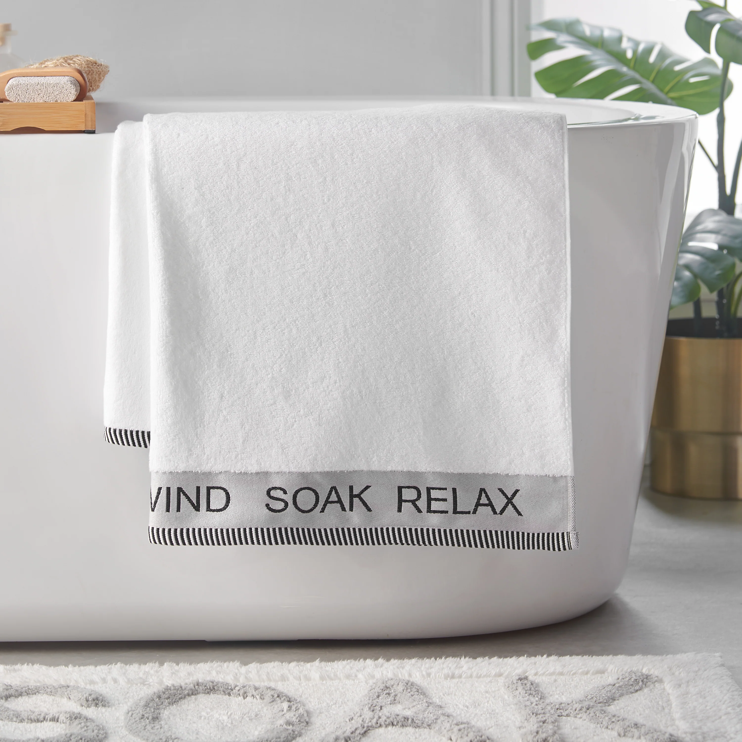 CATHERINE LANSFIELD Relax And Unwind Towel Collection - White (Available in 3 Sizes) - Image 3