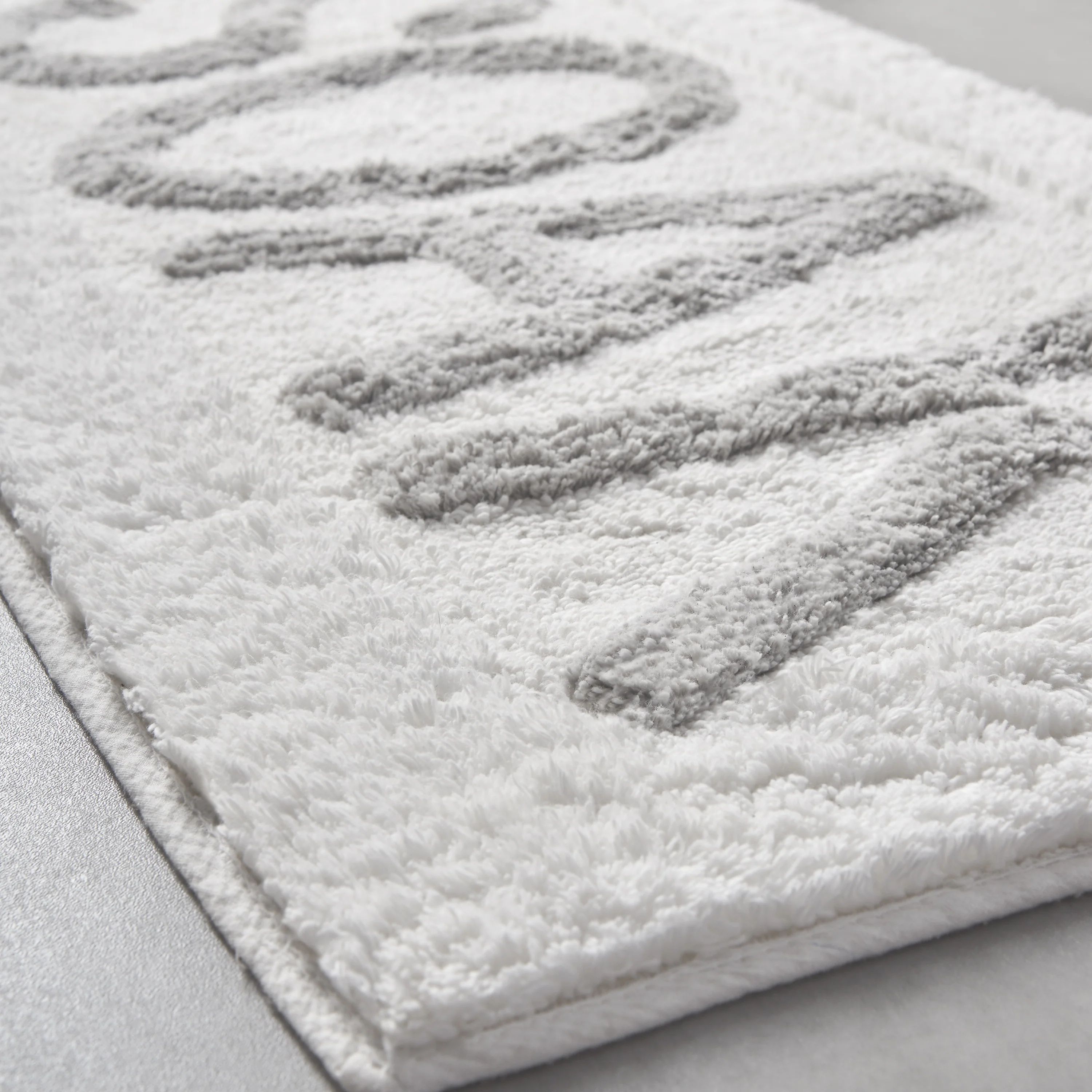 CATHERINE LANSFIELD Soak Bath Mat - White - Image 2