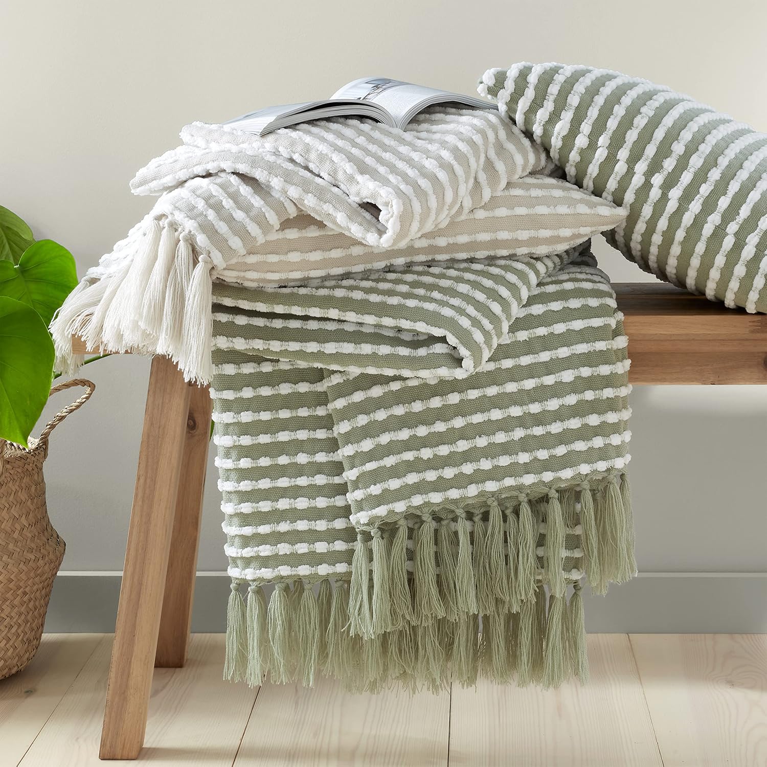 CATHERINE LANSFIELD : Stab Stitch Blanket Throw - Natural - Image 6