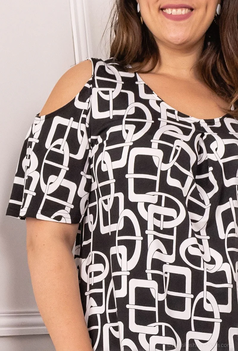COPE CLOTHING : Curve Collection Cut Out Shoulder Top - Image 3