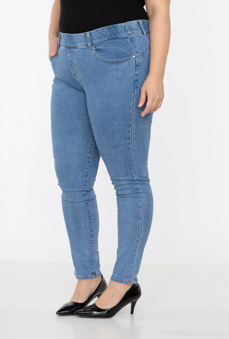 COPE CLOTHING : Curve Collection Jeans - Image 3
