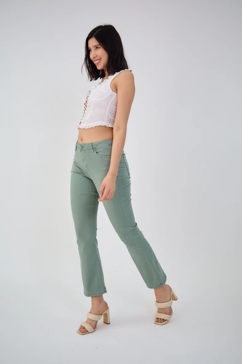 COPE CLOTHING : Culottes - Cropped Flare Jean - Khaki - Image 2