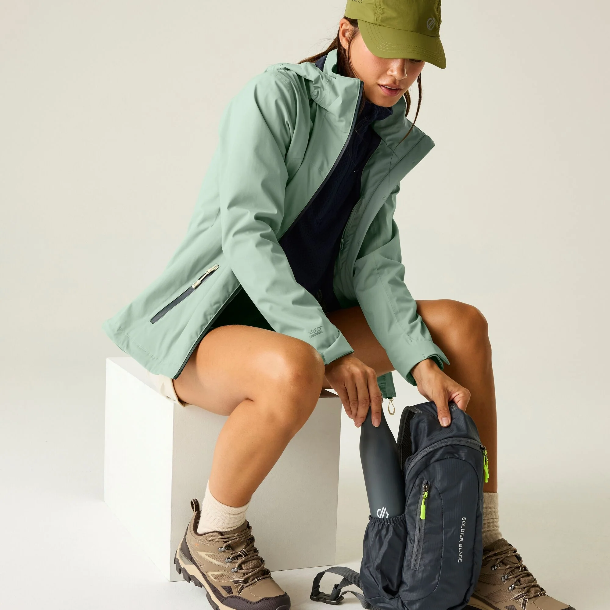 DARE 2B Women's Switch Up III Jacket - Glacier Green - Image 4