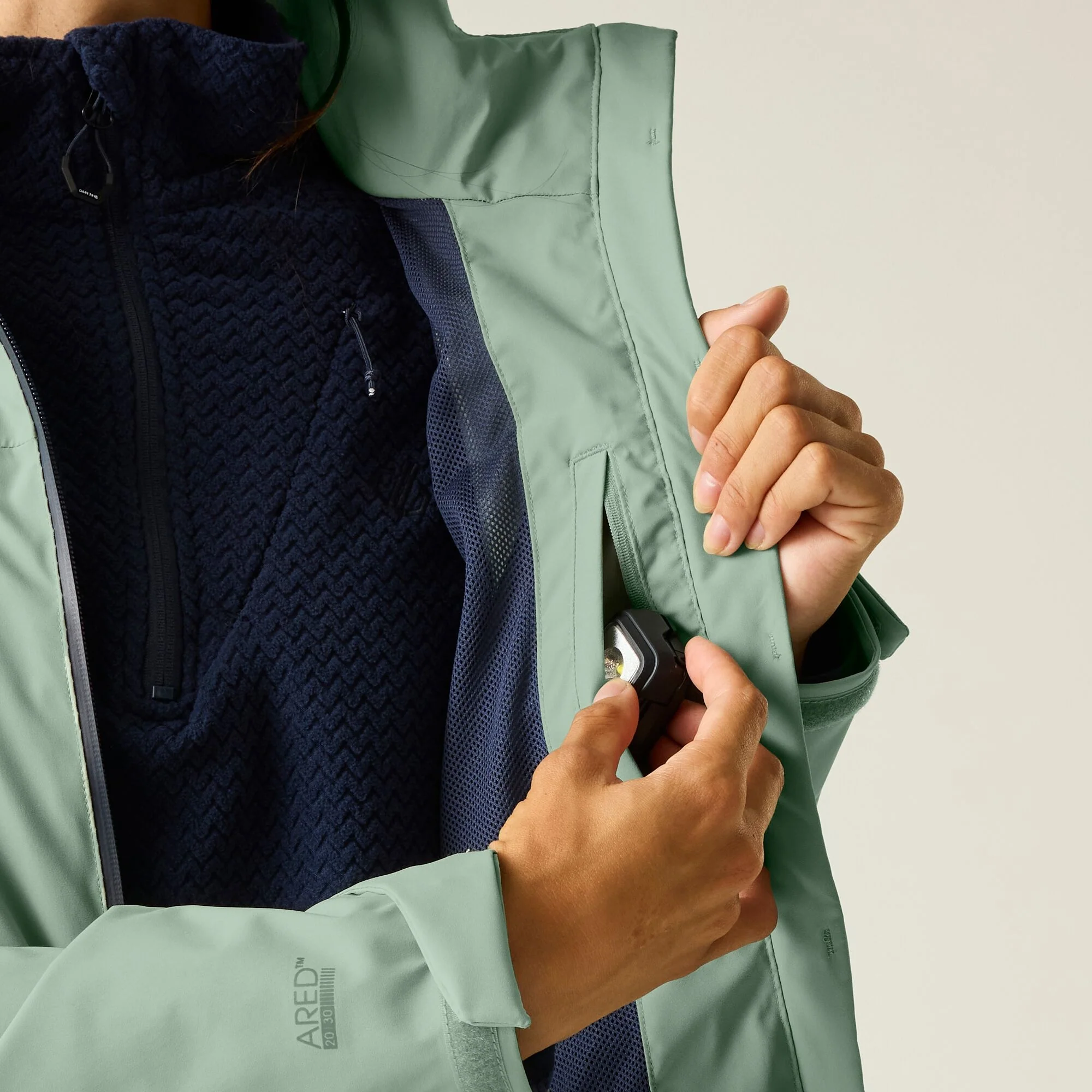 DARE 2B Women's Switch Up III Jacket - Glacier Green - Image 8