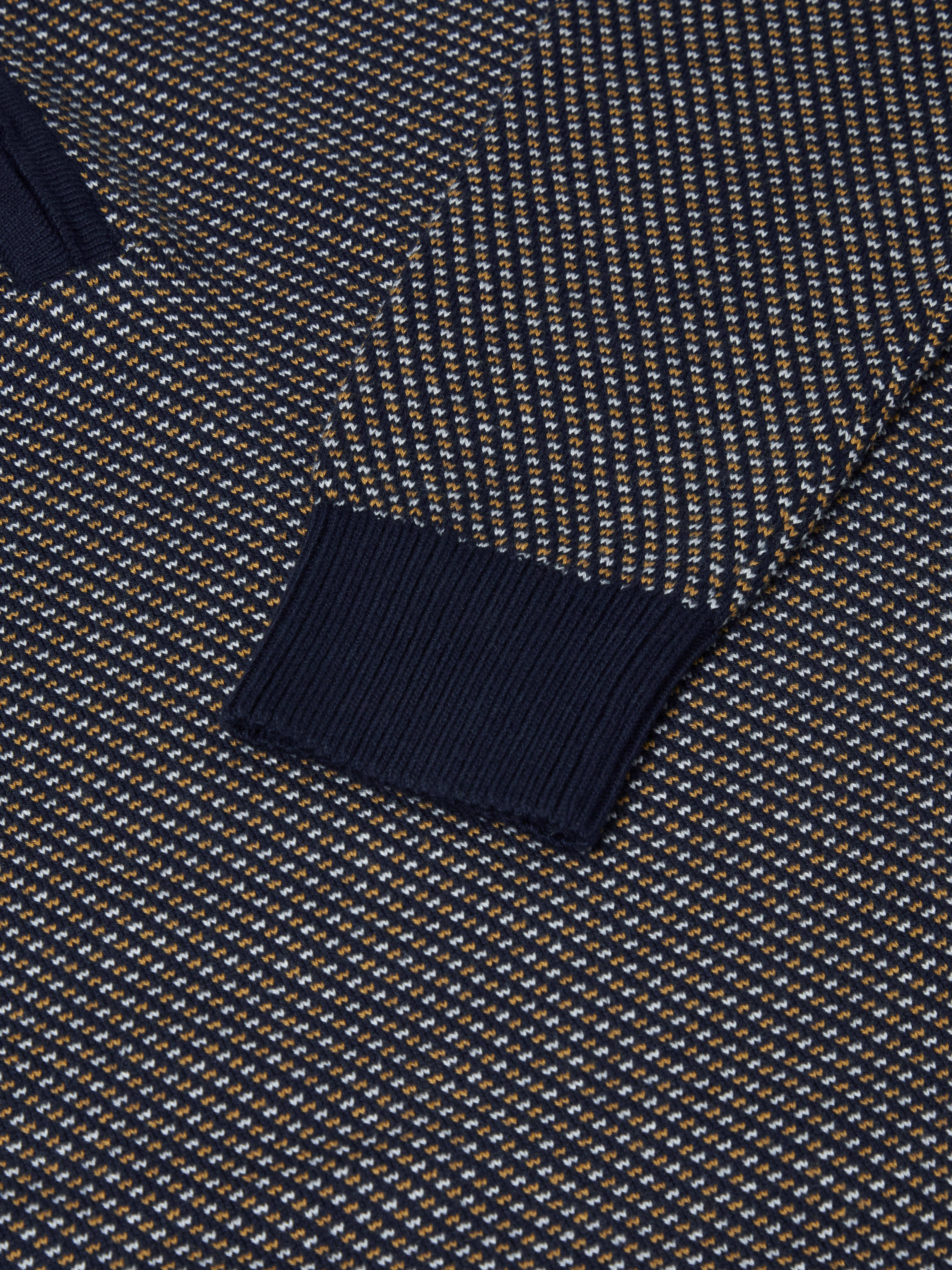 DG'S DRIFTER : 1/2 Zip Sweater - Image 3