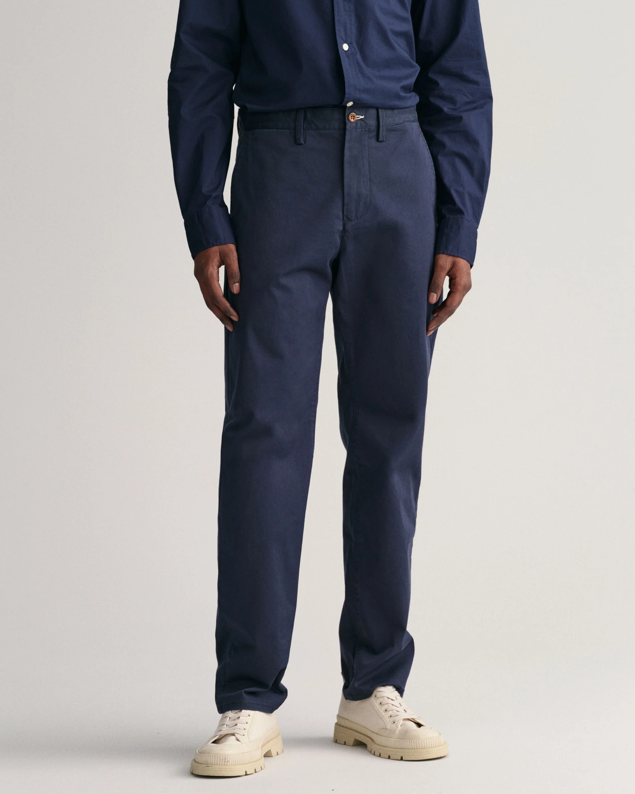 GANT Regular Fit Twill Chinos - Navy