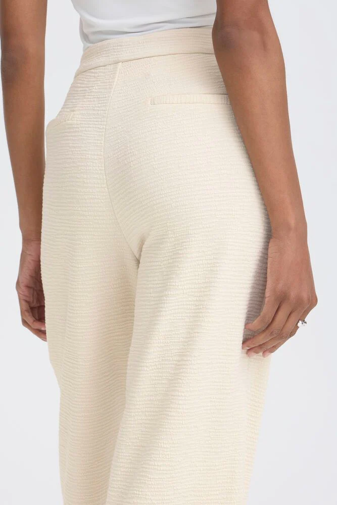 ICHI Kate Lumina Textured Pants - Cream - Image 5