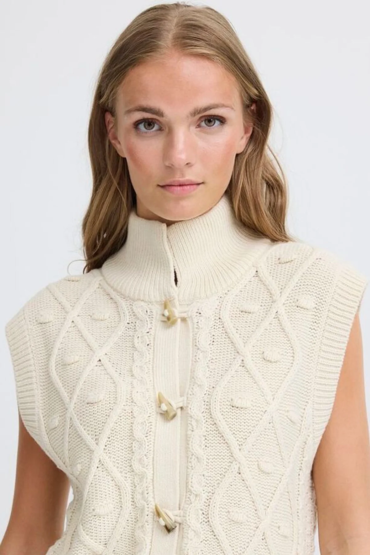 ICHI Destan Knitted Short Sleeve Cardigan - Cream - Image 2