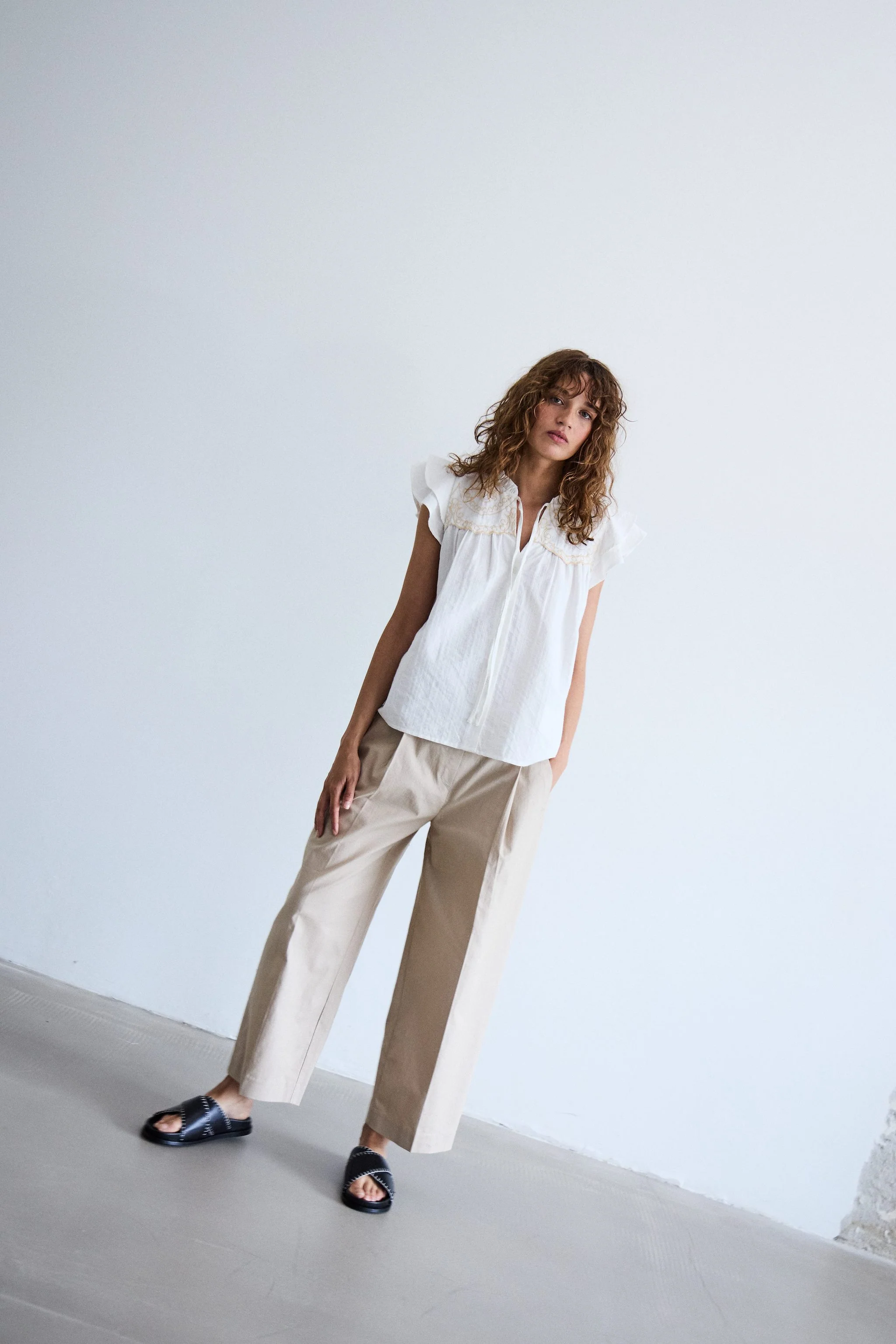 ICHI Unica Wide Leg Trousers - Cream - Image 8