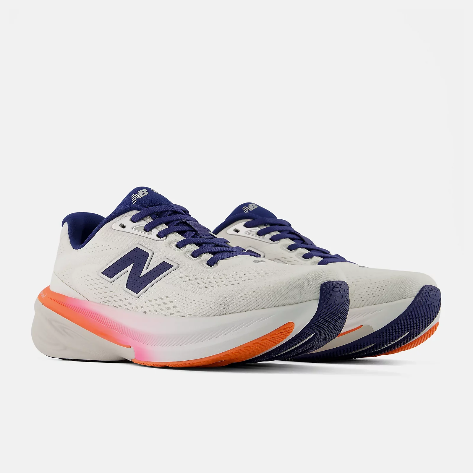 NEW BALANCE Women's Fresh Foam X 860 v15 Shoes - White | W8602JM - Image 2