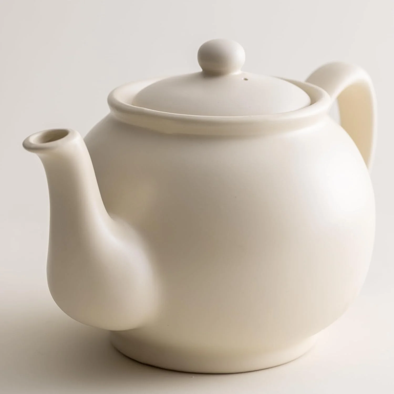 PRICE & KENSINGTON Matt Cream 6cup Teapot 1100ml - Image 2