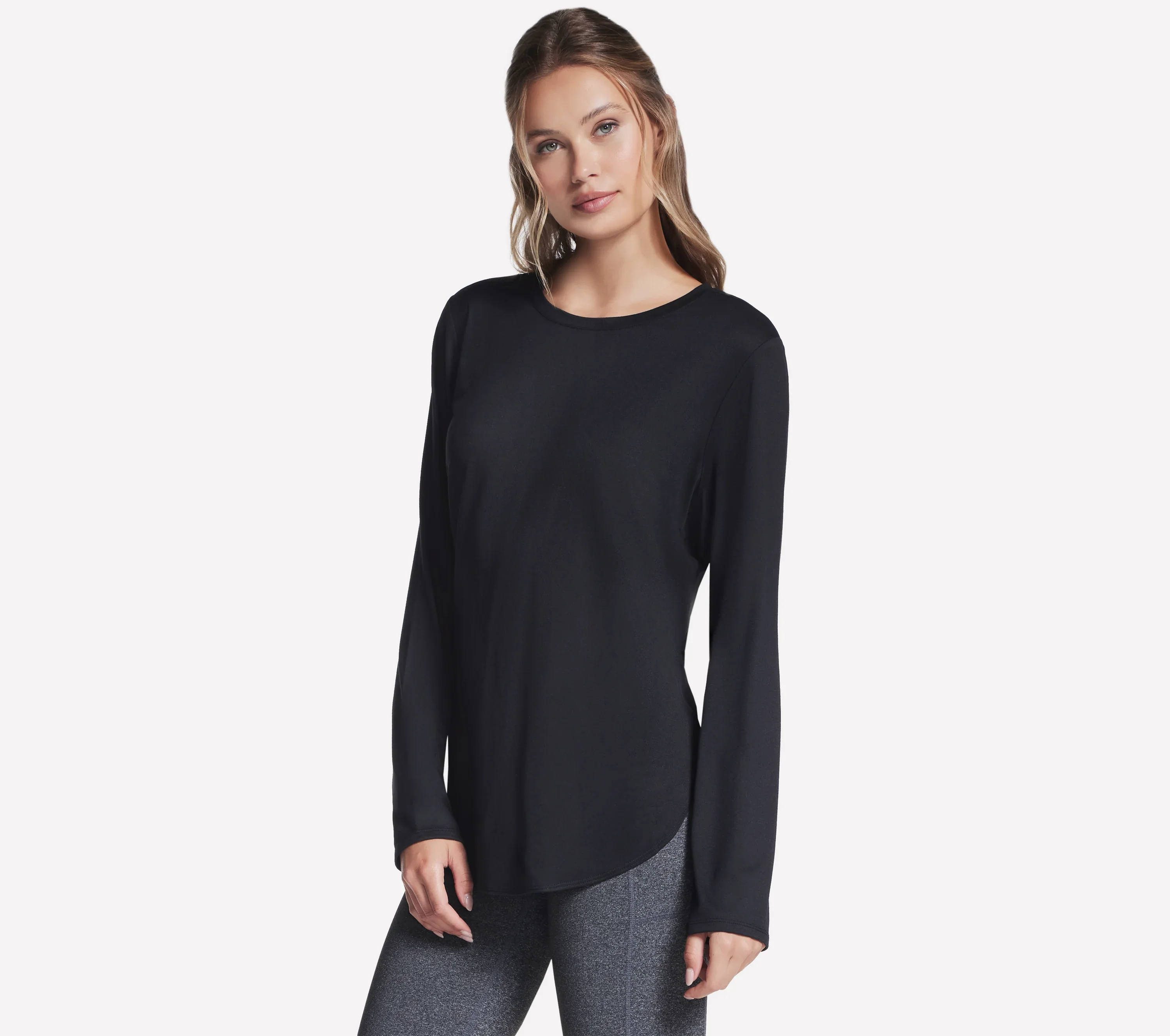 SKECHERS Women's Go Dri Swift LS Tunic - Black - Image 2