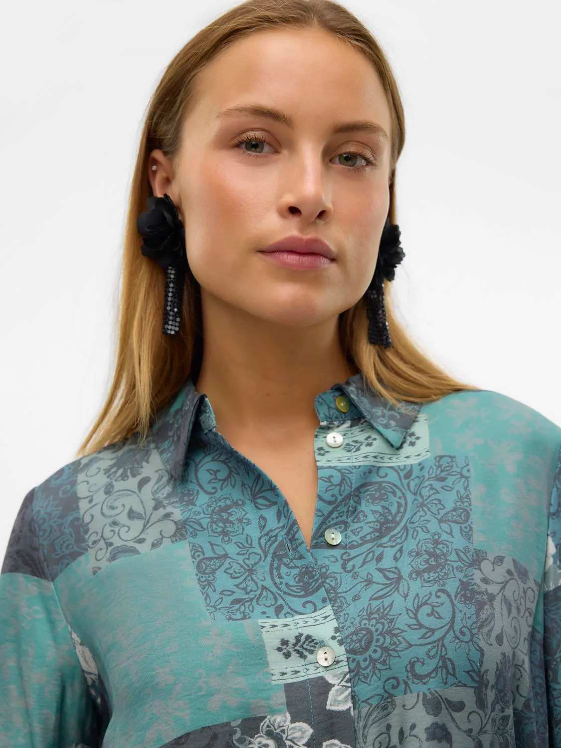 VERO MODA Natja Flora LS Shirt Dress - Green Print - Image 5