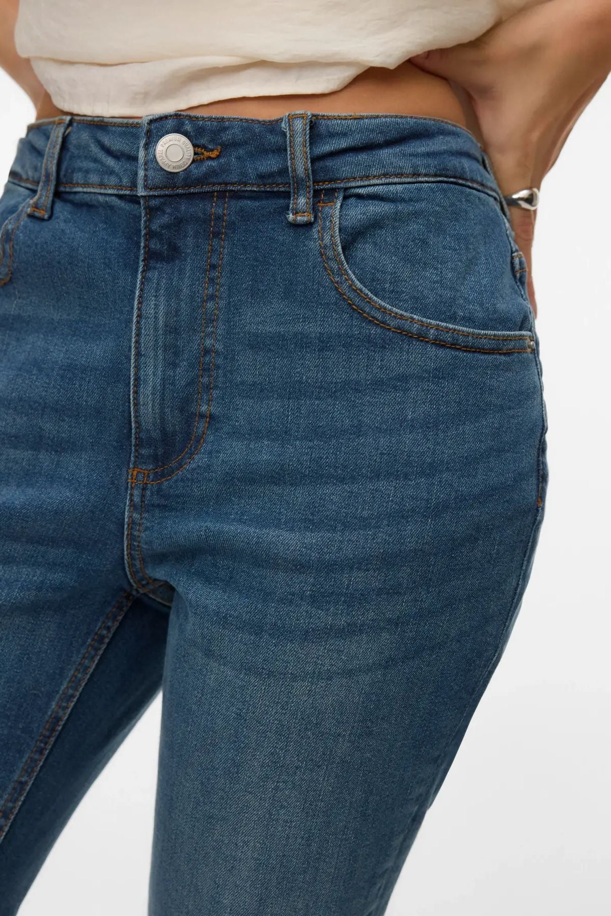 VERO MODA Rosie Straight Ankle Length Jean - Dark Denim - Image 4