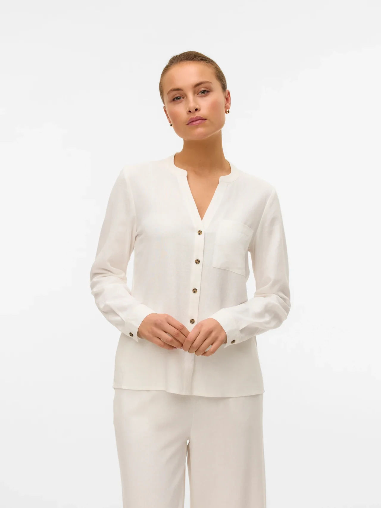 VERO MODA MyMilo V-Neck Button Blouse - White