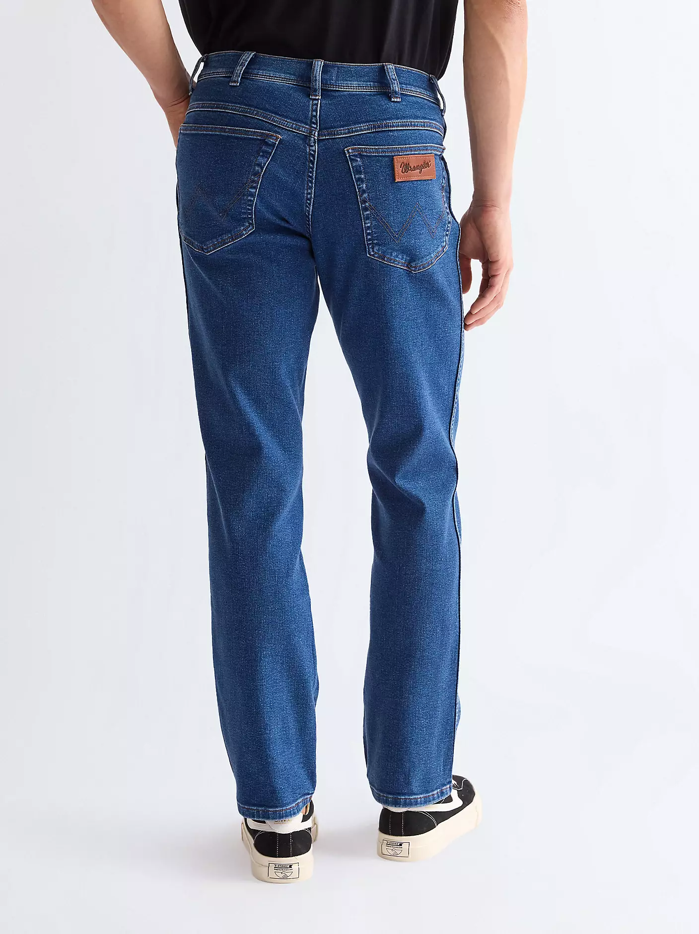 WRANGLER Texas Straight Medium Stretch Jeans - Midnight Shadow - Image 3