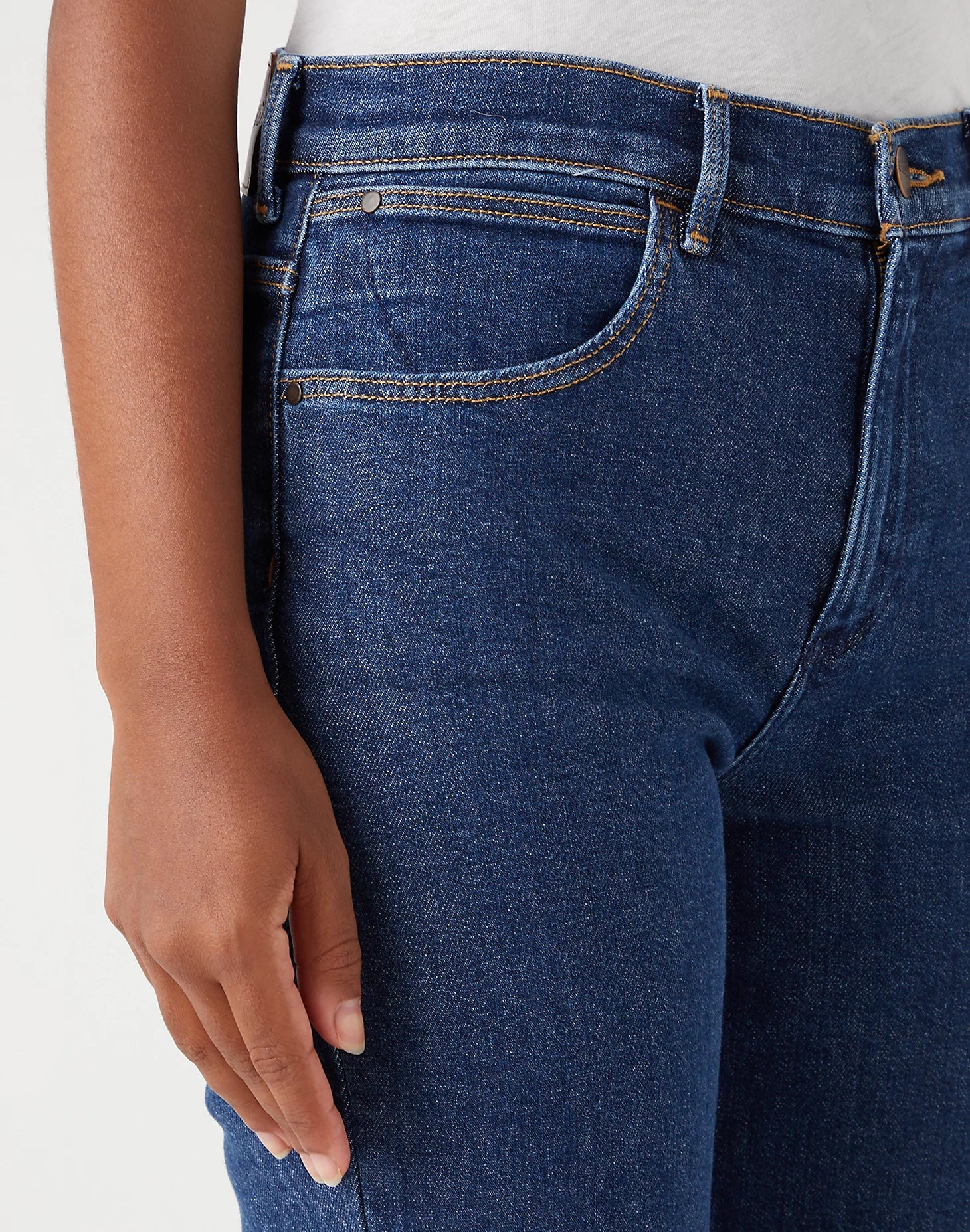 WRANGLER : Straight High Rise Jean - Dark Turn - Image 5
