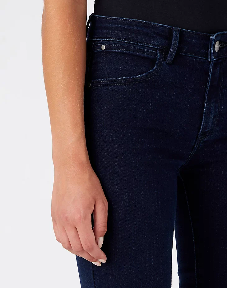 WRANGLER : Classic Mid -Rise Straight Leg Jeans - Image 4
