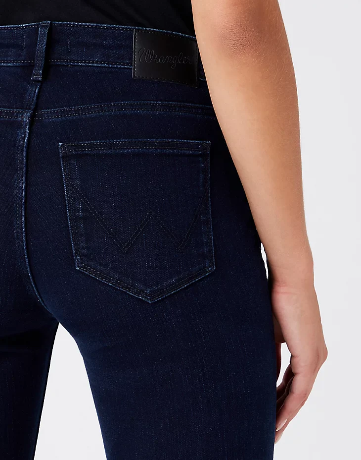 WRANGLER : Classic Mid -Rise Straight Leg Jeans - Image 5